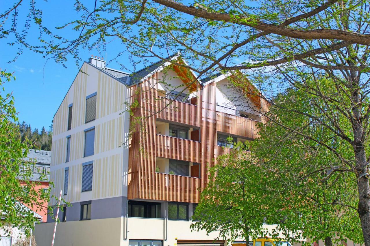 Ferienwohnung Narzisse - City Appartement Im Kurpark "바트아우시 외부 사진