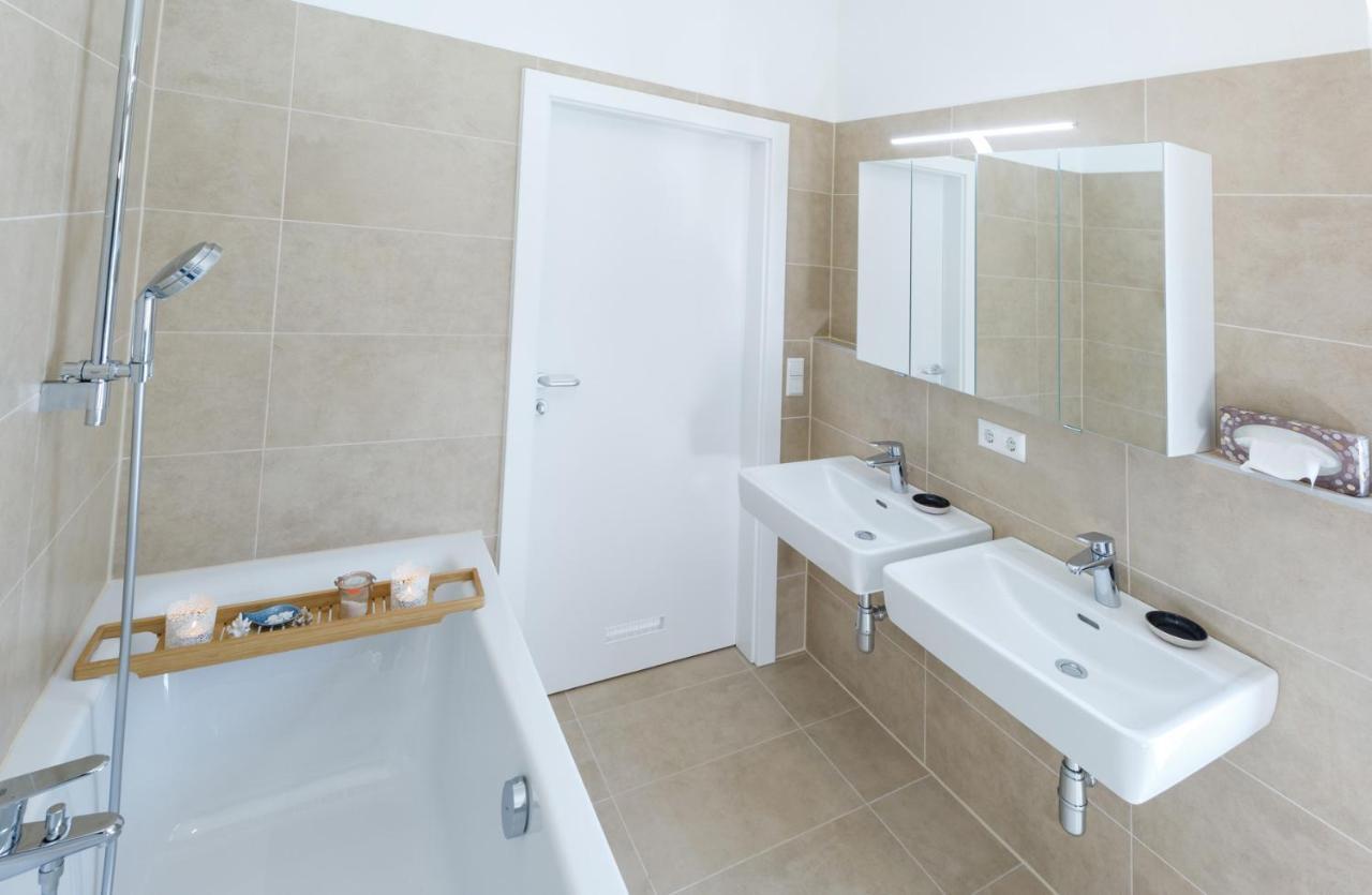 Ferienwohnung Narzisse - City Appartement Im Kurpark "바트아우시 외부 사진