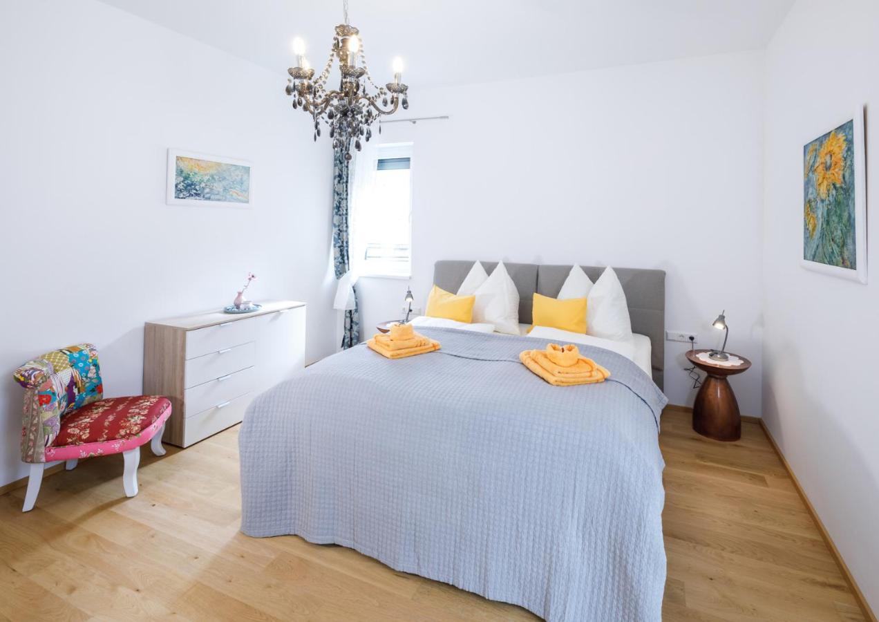 Ferienwohnung Narzisse - City Appartement Im Kurpark "바트아우시 외부 사진