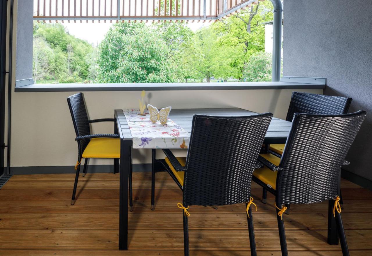 Ferienwohnung Narzisse - City Appartement Im Kurpark "바트아우시 외부 사진
