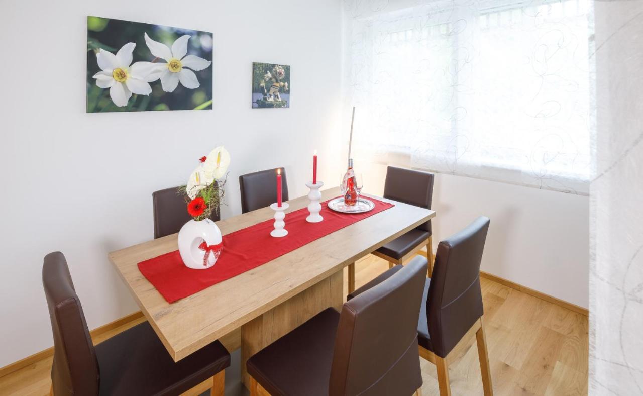Ferienwohnung Narzisse - City Appartement Im Kurpark "바트아우시 외부 사진